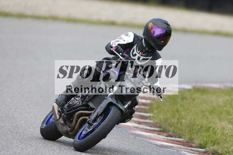 /14 25.04.2024 TZ Motorsport Training ADR/Gruppe gruen/4